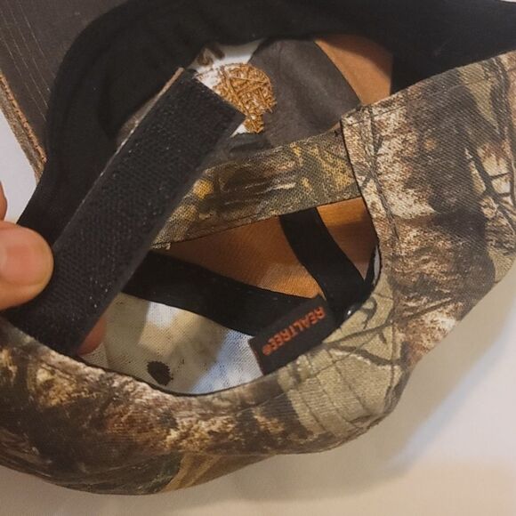 Boggy slough camouflaged hat - Picture 5 of 6